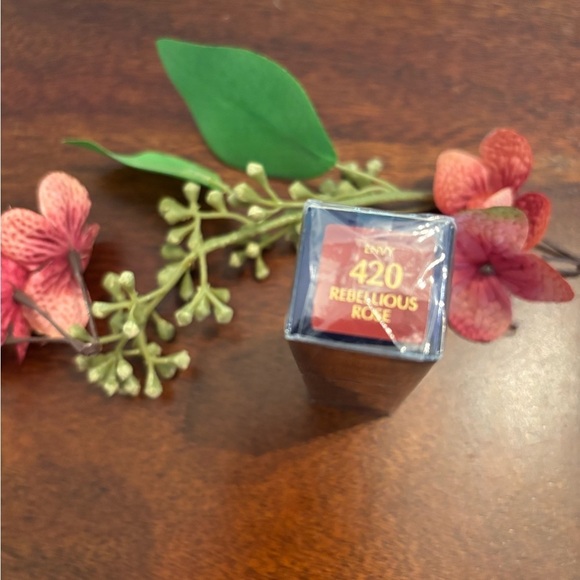 Estée Lauder Pure Color Envy #420
Rebellious Rose
NWOT sealed .12oz/3.5g - Picture 2 of 5